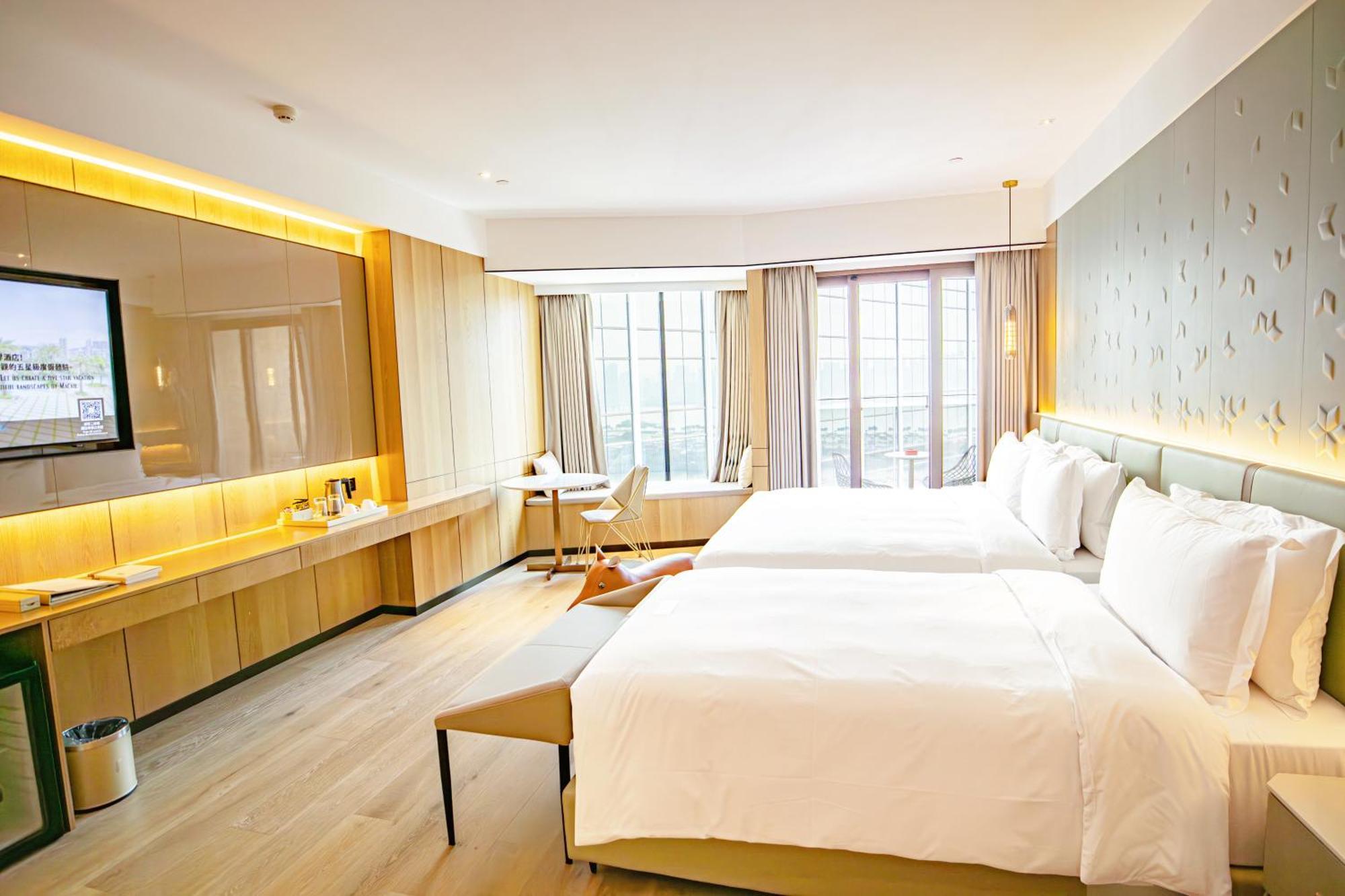 Yoho Treasure Island Hotel Macau Exterior photo